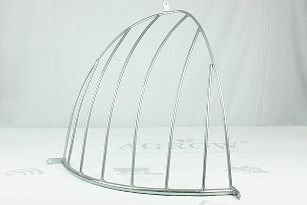 AGROW- F&uuml;ggőleges r&ouml;gz&iacute;tőh&aacute;l&oacute;t kit&ouml;ltő gazdas&aacute;g kapuk